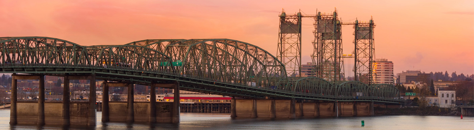 Columbia River and Oregon-Washington I5 Bridge