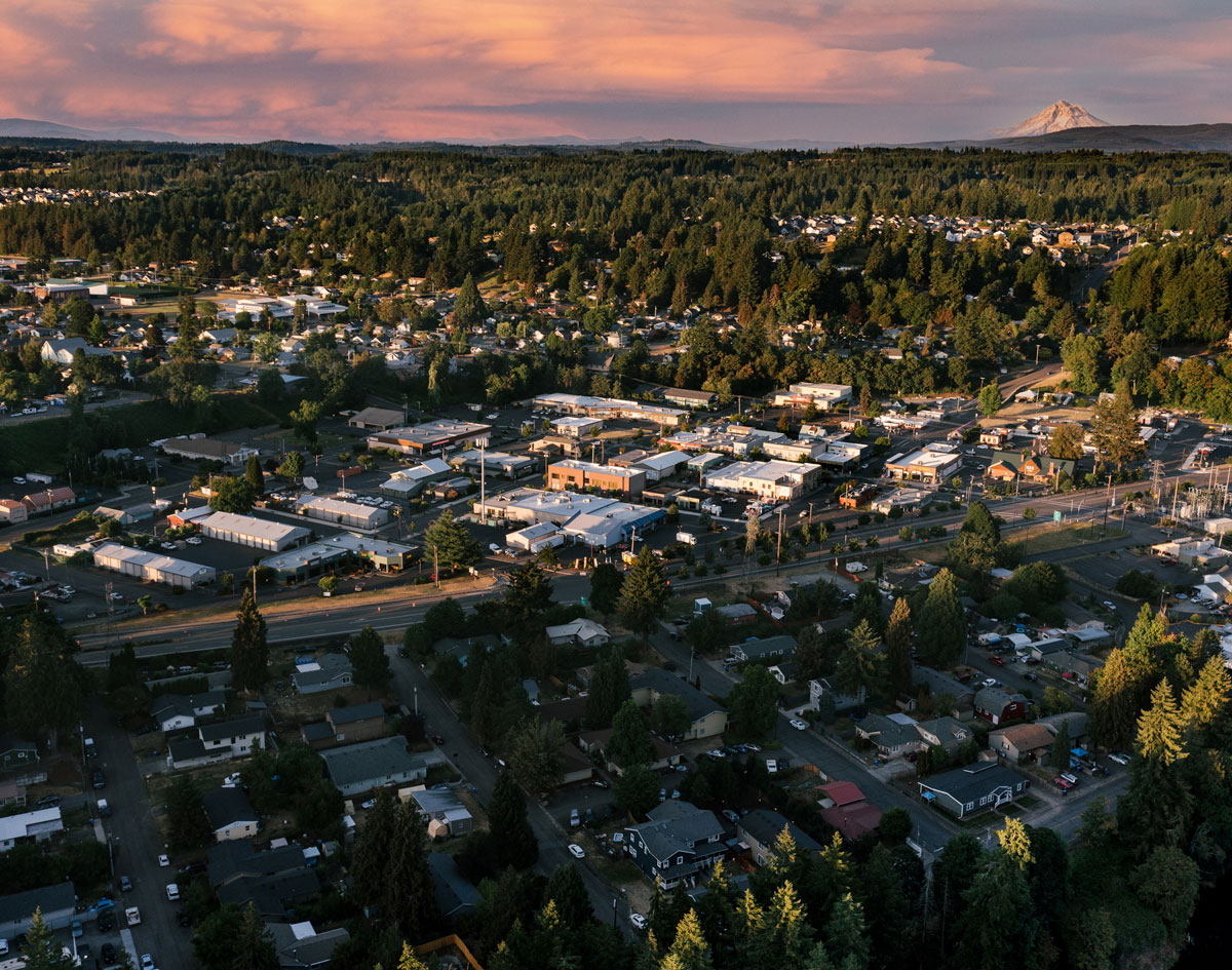 estacada, or aerial